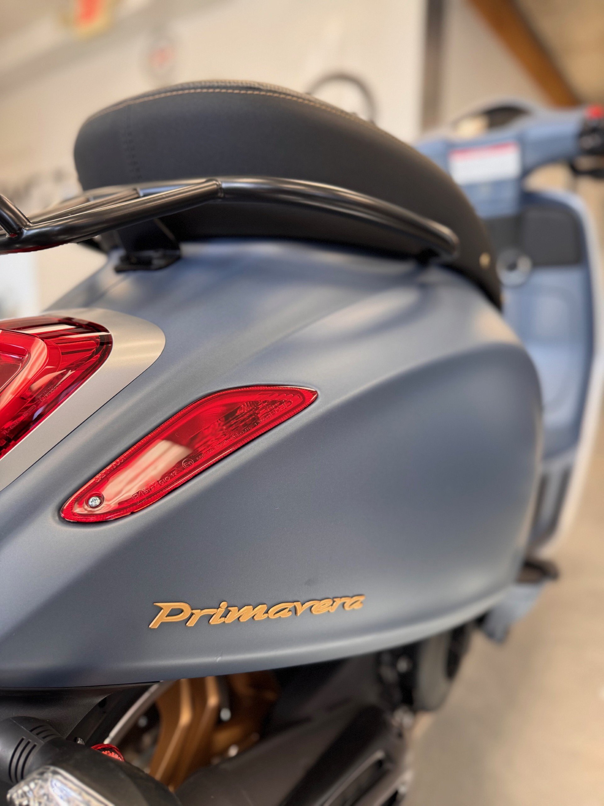2027 Vespa Primavera 150 Officina 8