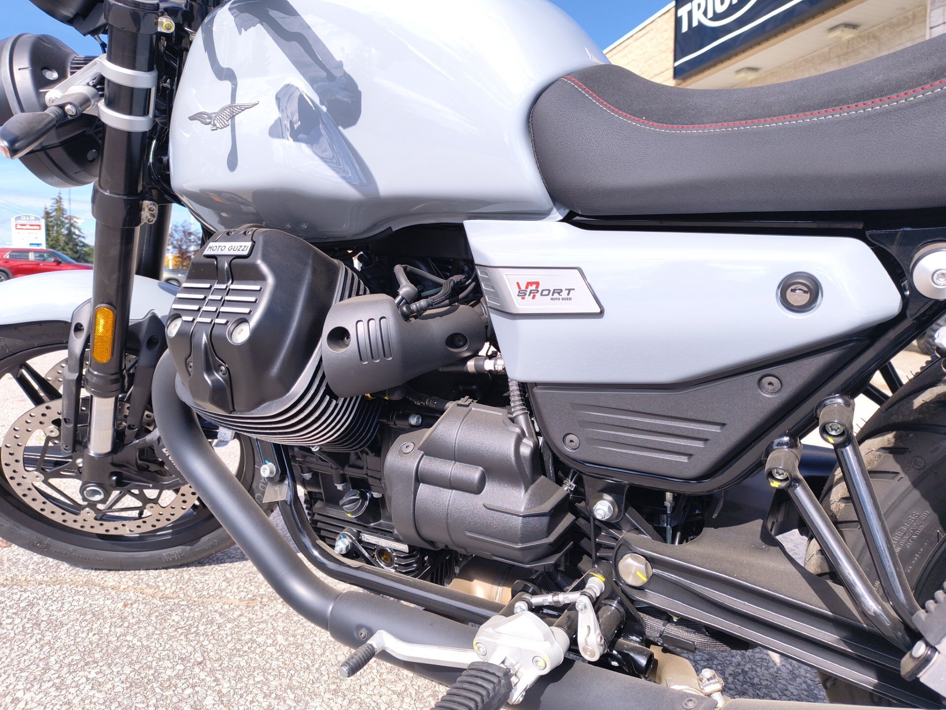 2026 Moto Guzzi V7 Sport Grigio Lario