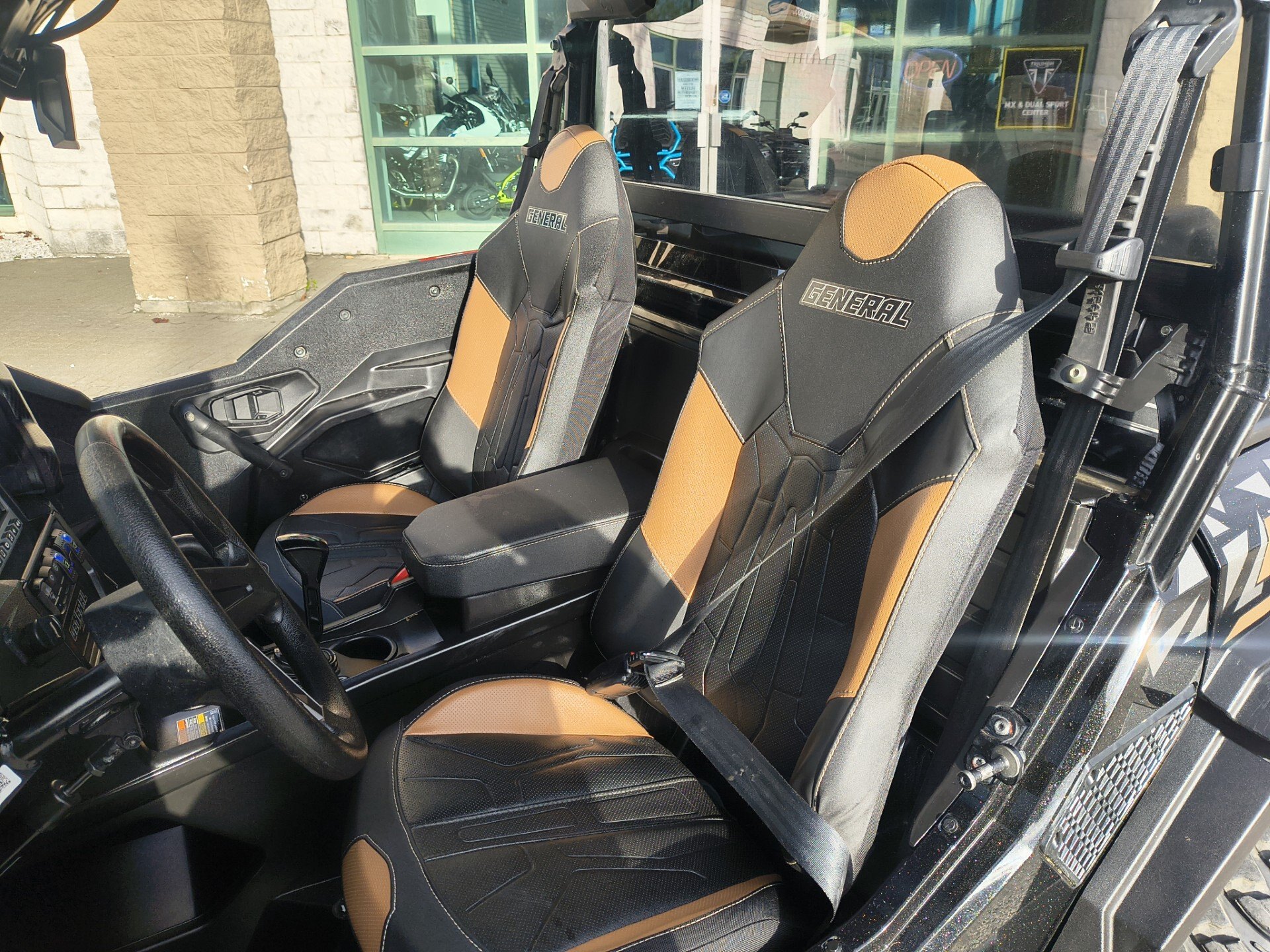 2023 Polaris GENERAL XP 1000 Ultimate Black Crystal