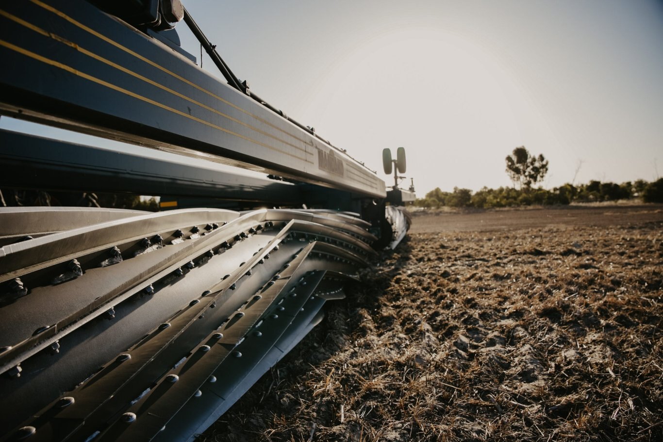 Mandako Cover Crop Crimper