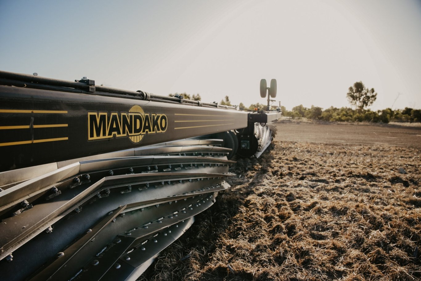 Mandako Cover Crop Crimper