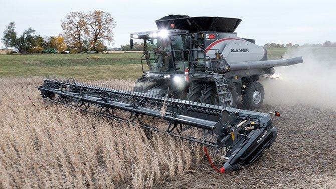 Gleaner S96 Super Combines