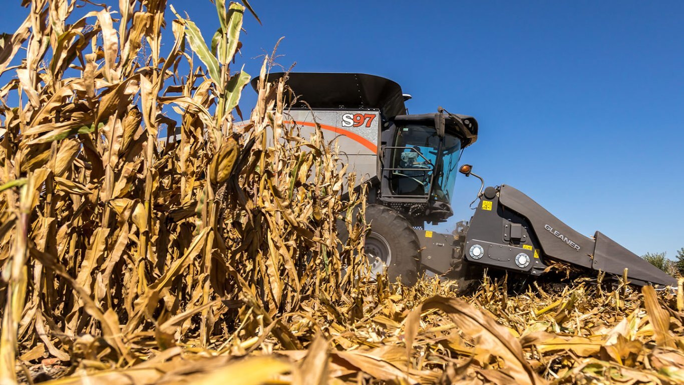 Gleaner 3308 Command Corn Heads