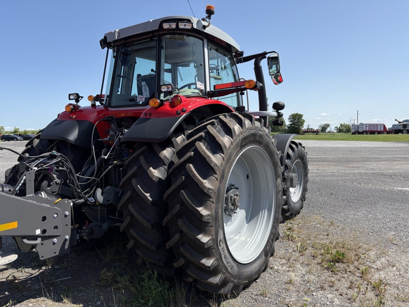 Massey Ferguson MF 7S.180