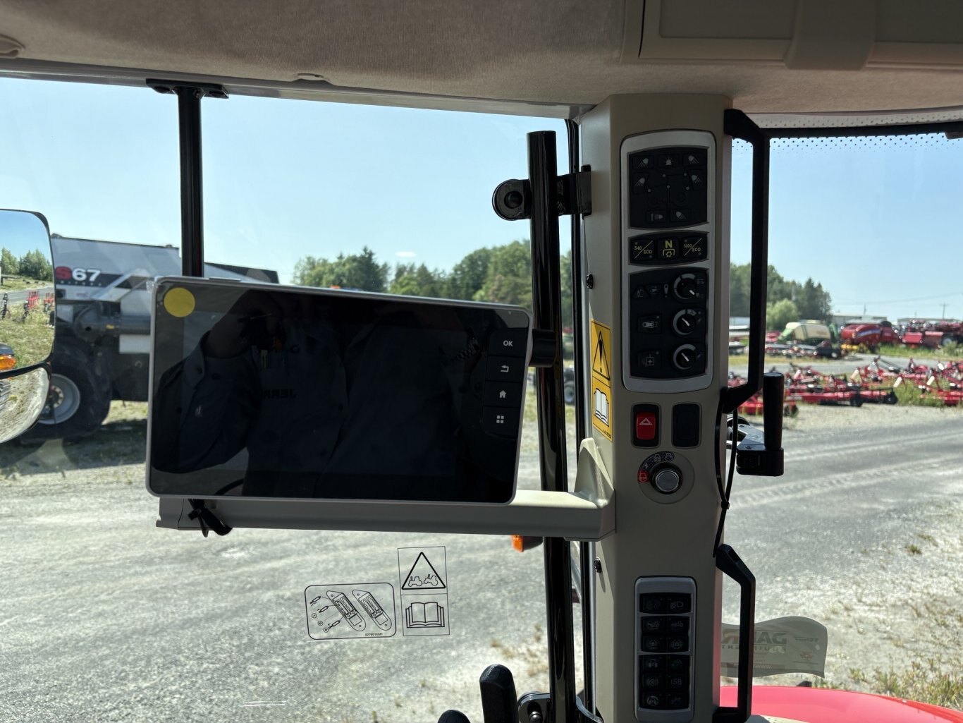 Massey Ferguson MF 7S.180