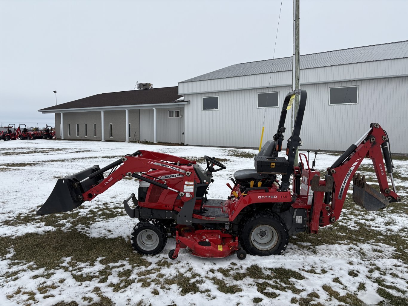 MASSEY FERGUSON GC1720