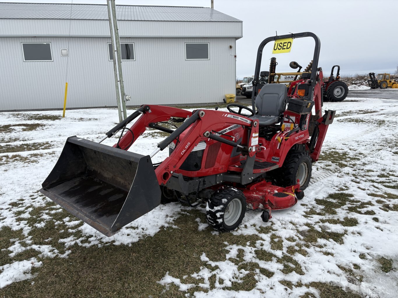 MASSEY FERGUSON GC1720