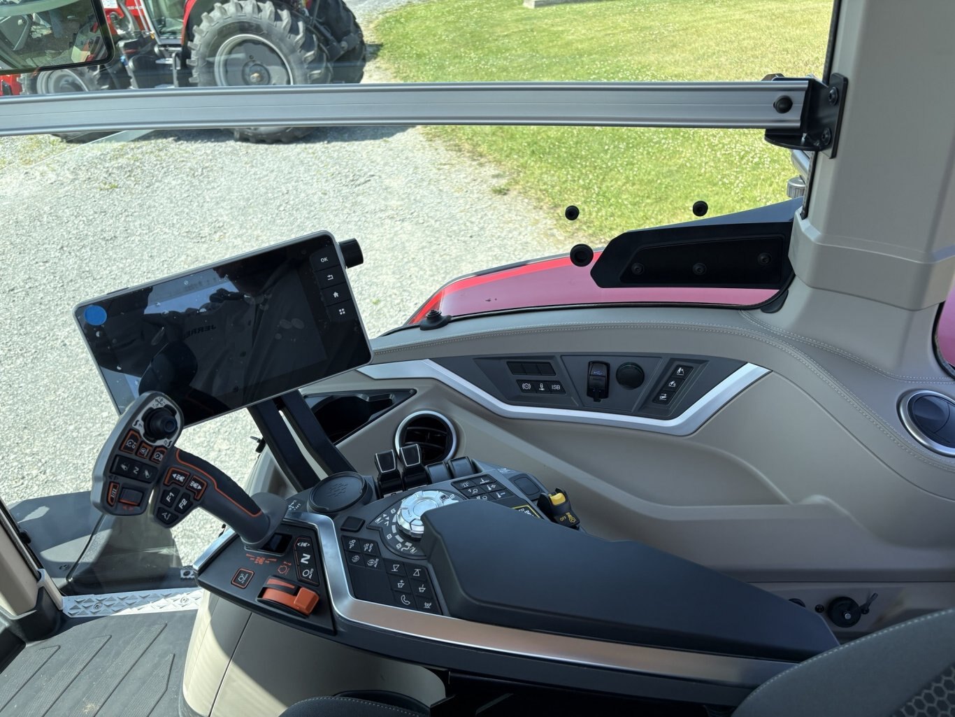 Massey Ferguson MF 8S.265