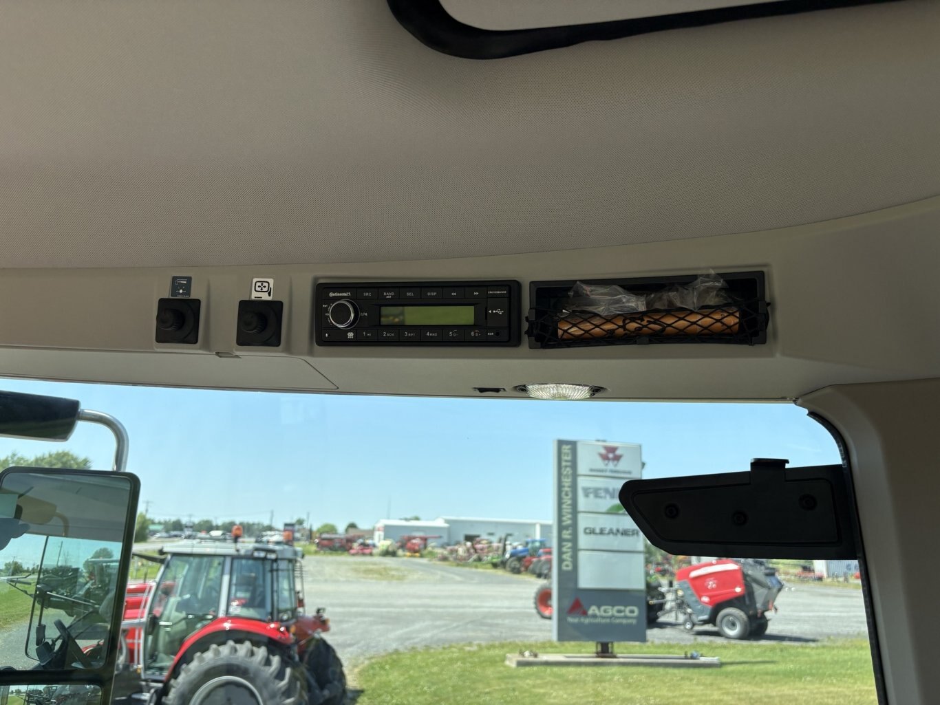 Massey Ferguson MF 8S.265