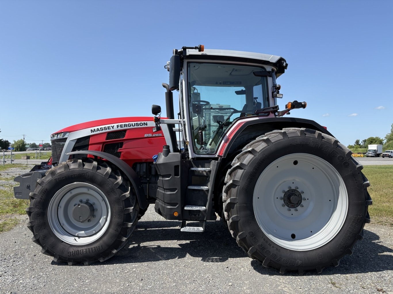 Massey Ferguson MF 8S.265