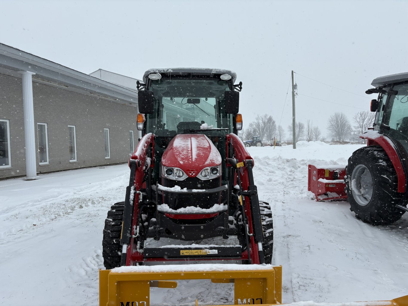 Massey Ferguson MF 2860 M Series Premium Compact Tractors