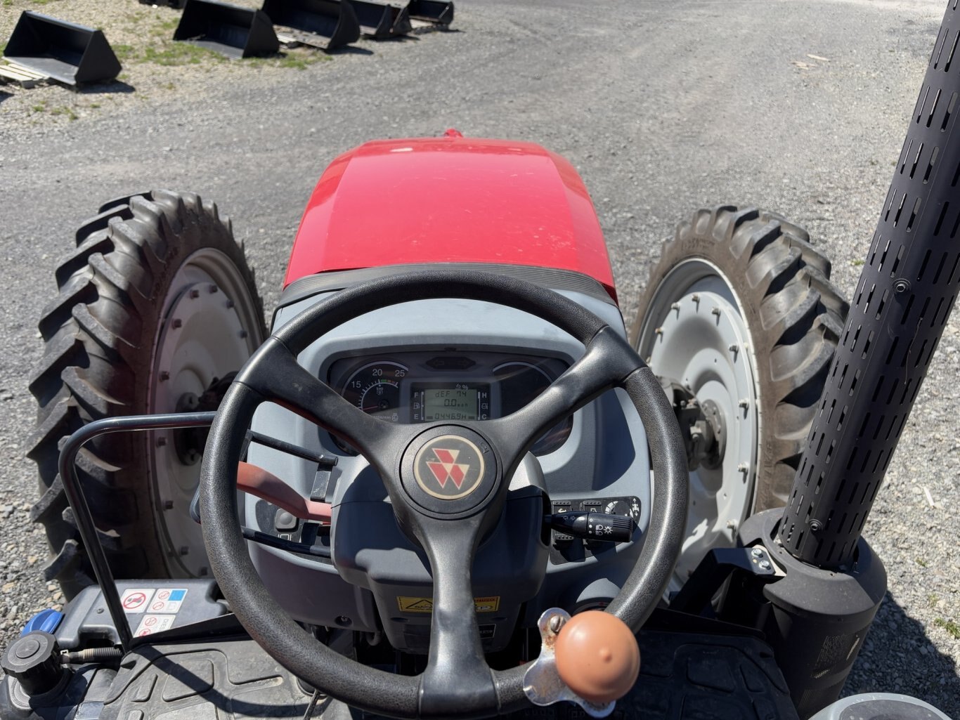 MASSEY FERGUSON 4610M HC