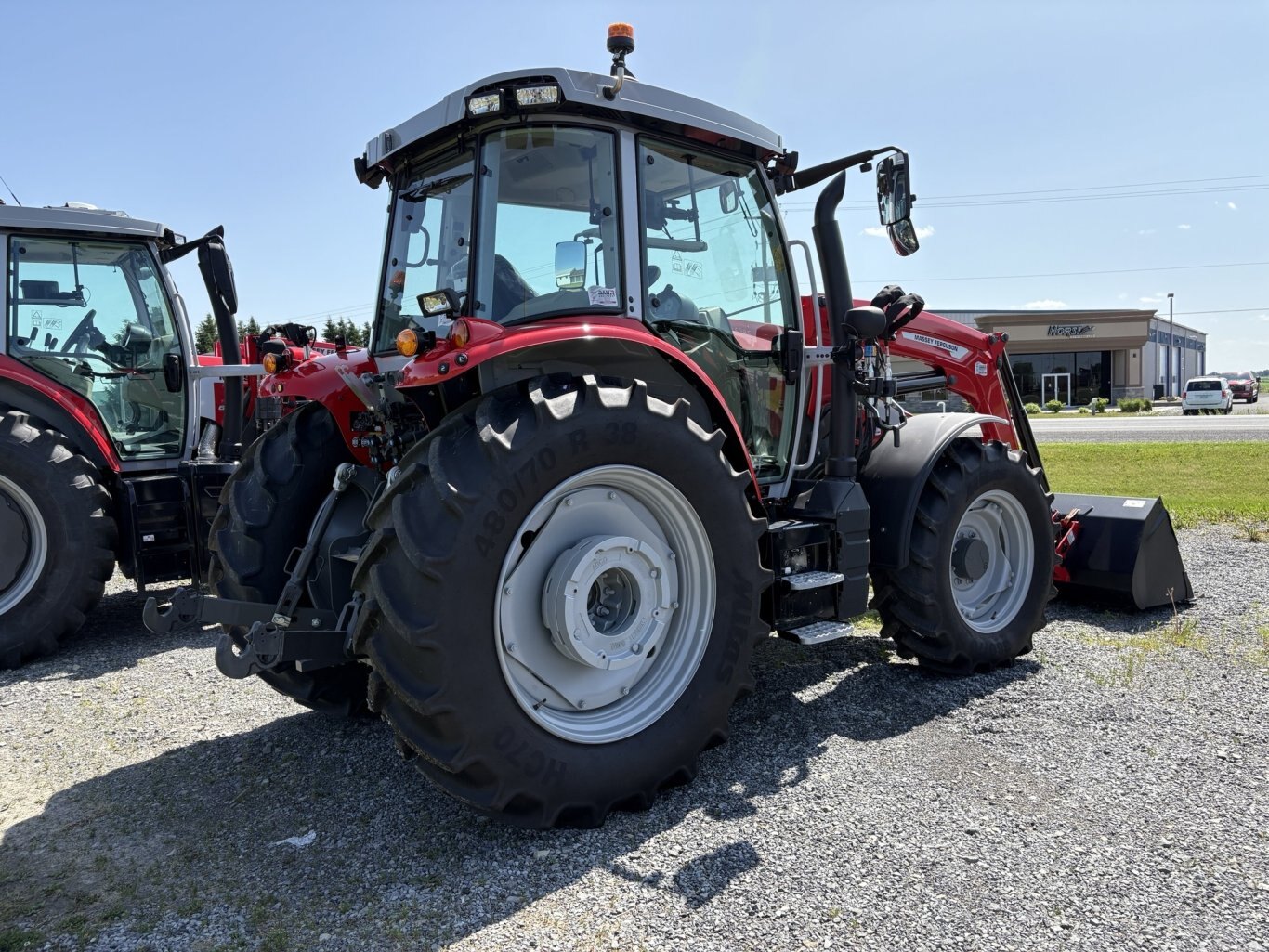 Massey Ferguson 5S.115