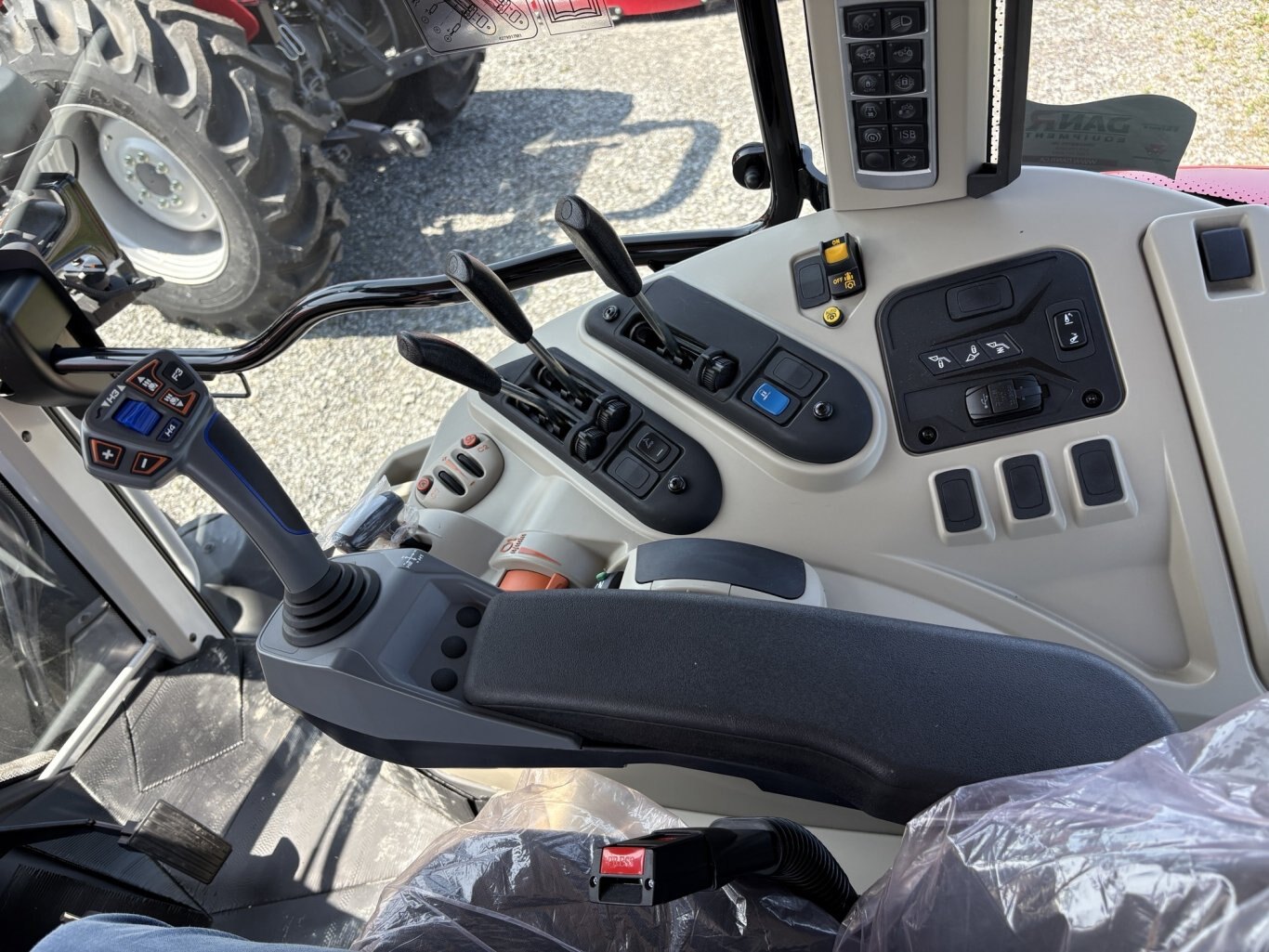 Massey Ferguson 5S.115