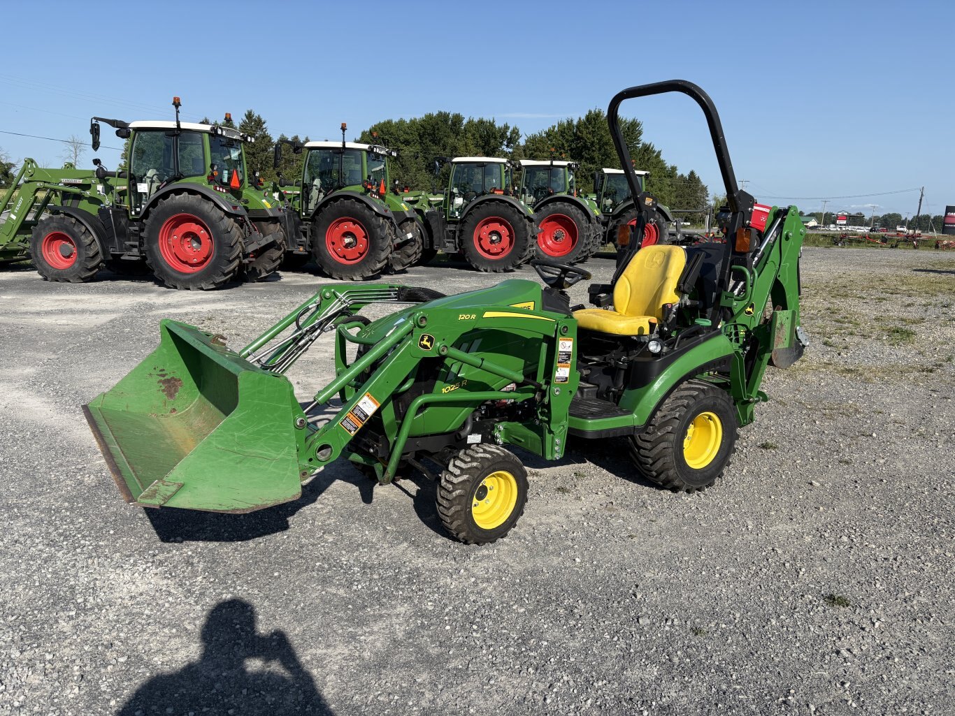 JOHN DEERE 1025R TLB