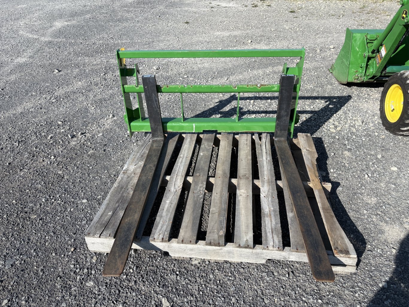 JOHN DEERE 1025R TLB