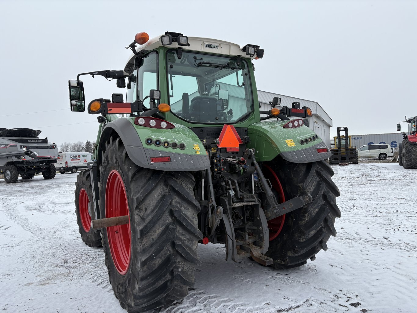 FENDT 718