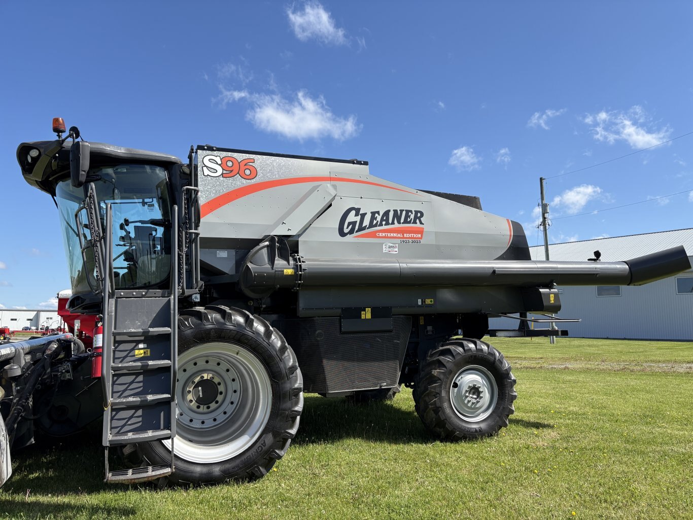 2023 GLEANER S96