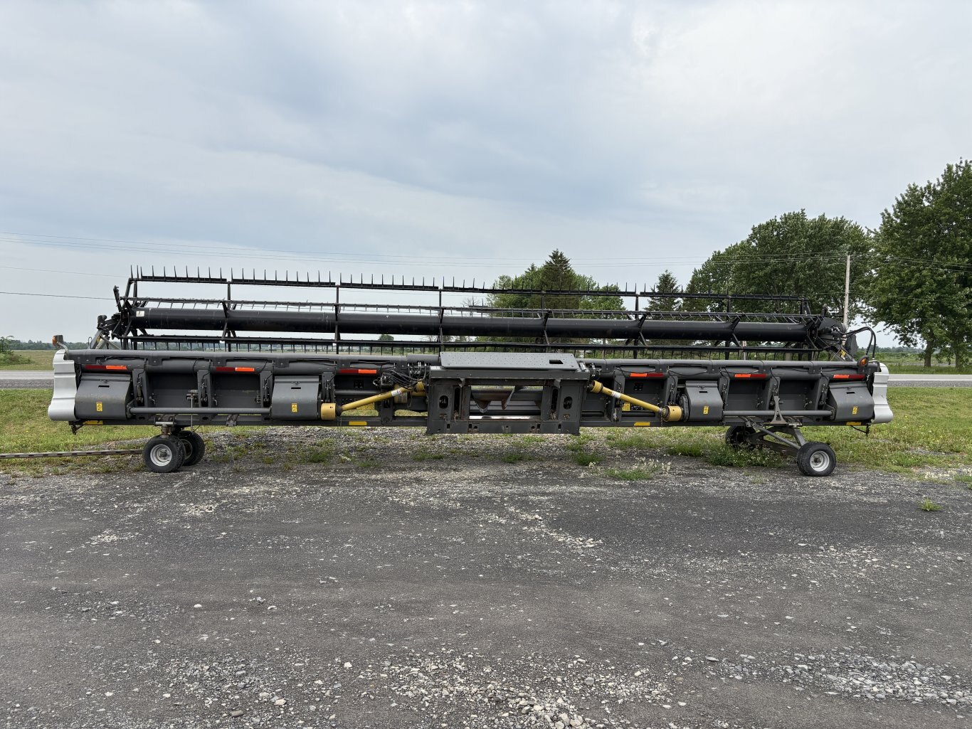 2011 GLEANER 9250 FLEX DRAPER