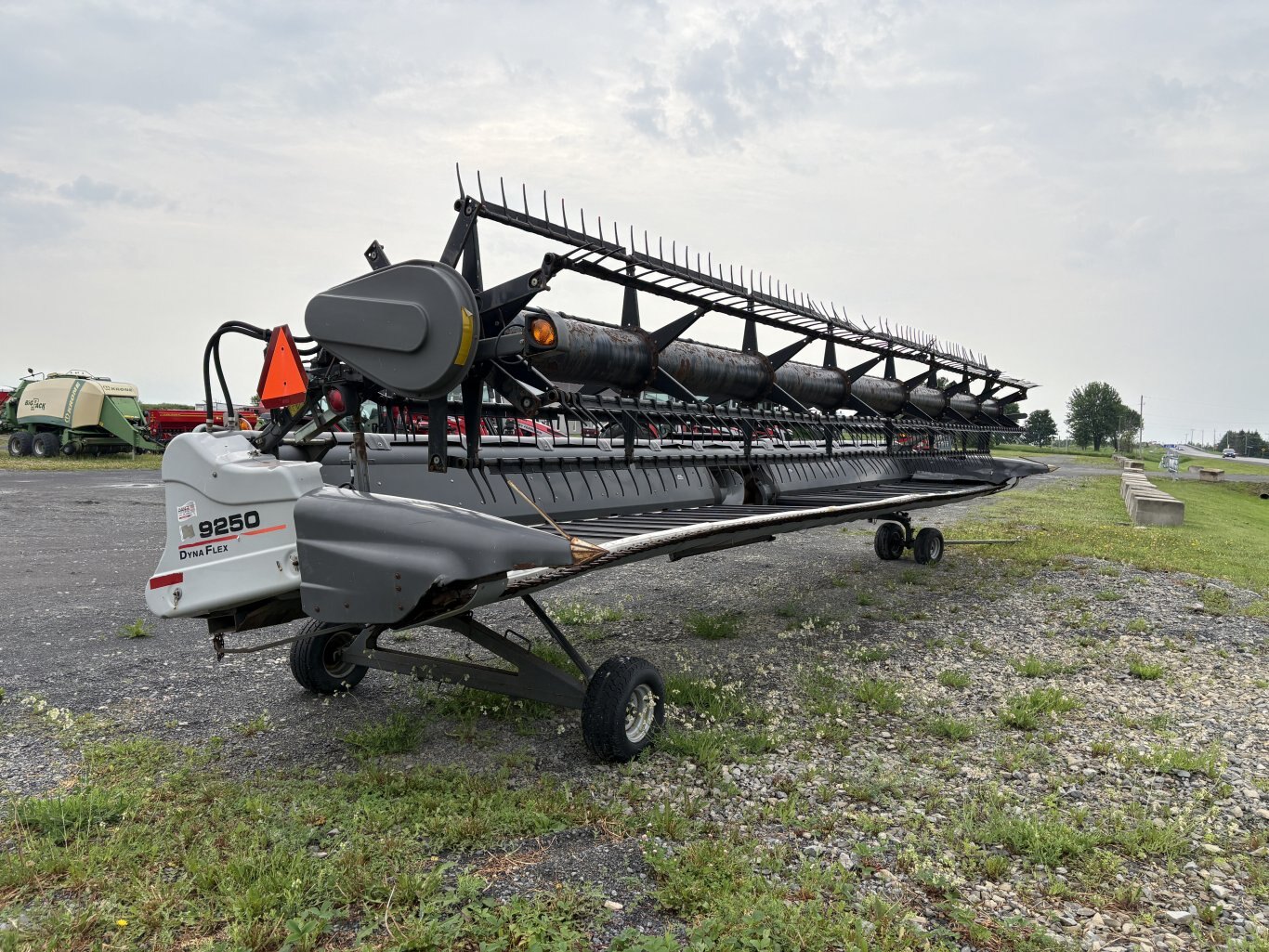 2011 GLEANER 9250 FLEX DRAPER
