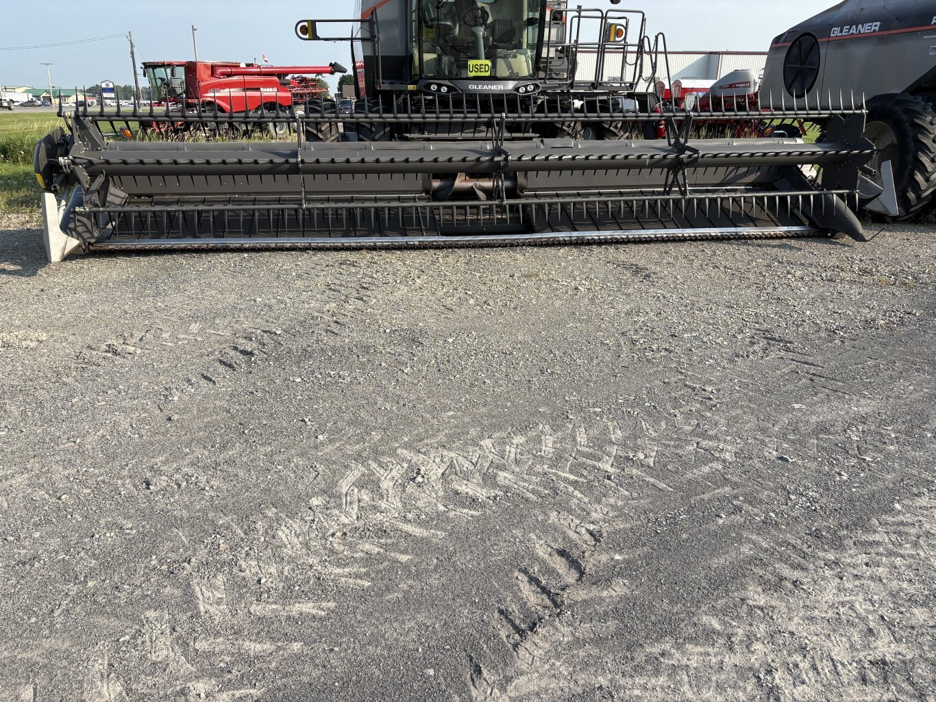 GLEANER 9255 DynaFlex Draper Headers