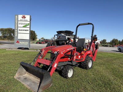 MASSEY FERGUSON GC2410TLB