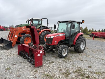 2009 MASSEY FERGUSON 1648 (1,244 Hours) WITH FRONT SNOWBLOWER