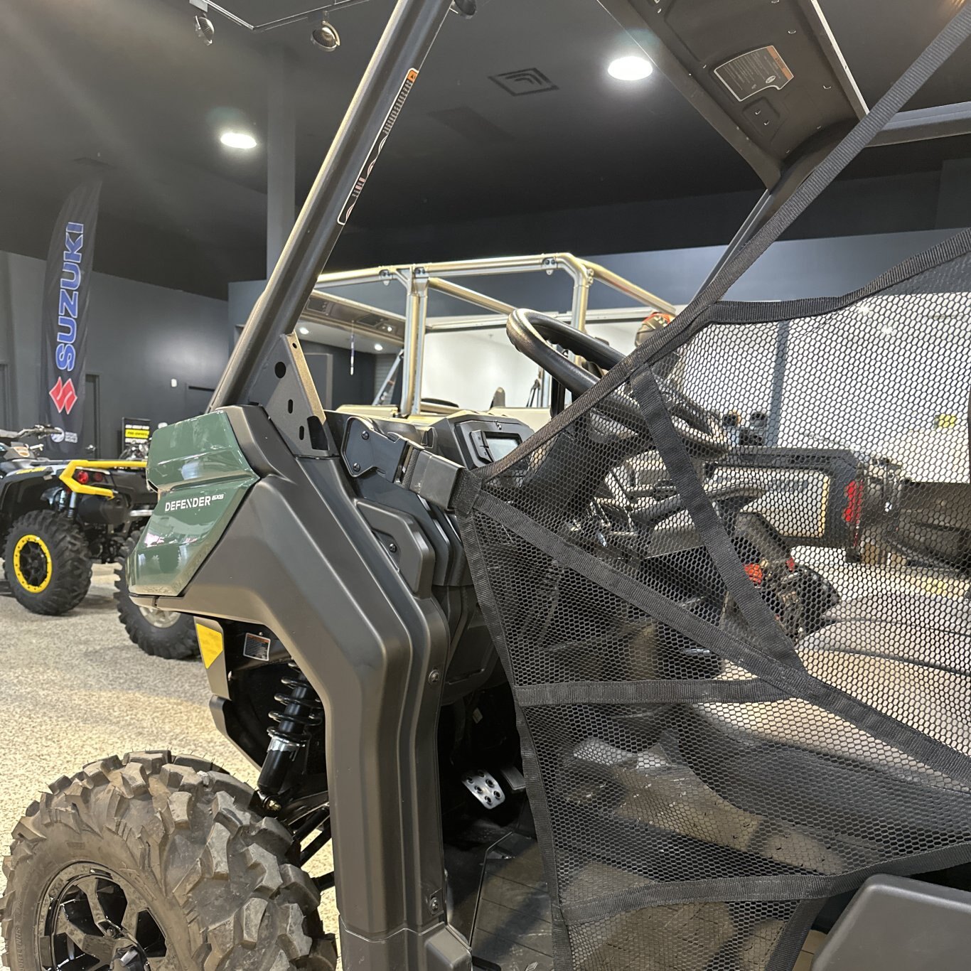 2023 Can Am Defender HD10 6X6 DPS