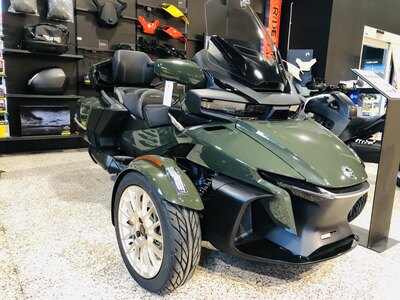 2023 Can-Am Spyder SE6 RT S-T-S