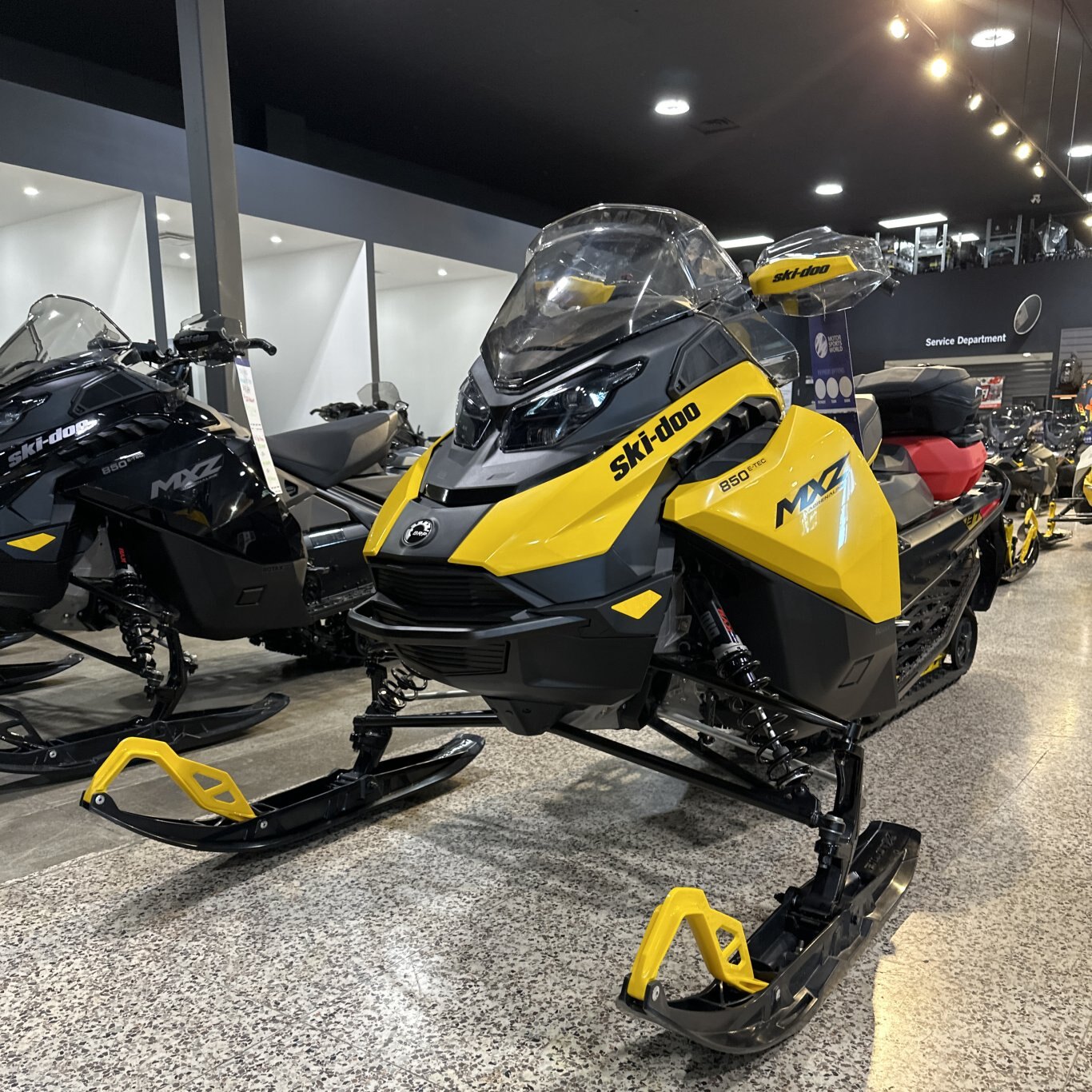 2024 Ski-Doo MXZ 137 850 E-TEC Adreneline