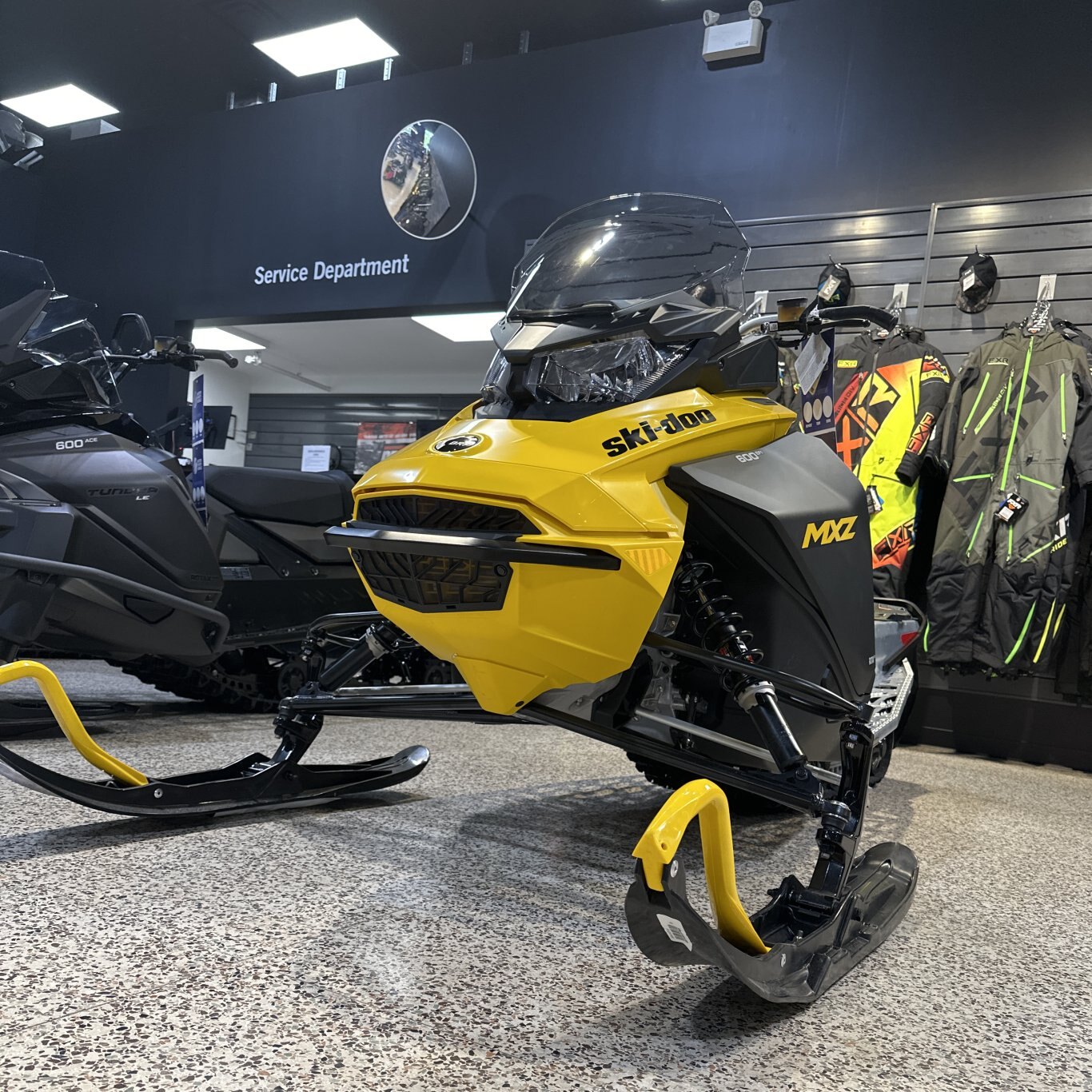 2024 Ski-Doo MXZ 129 600 EFI Sport