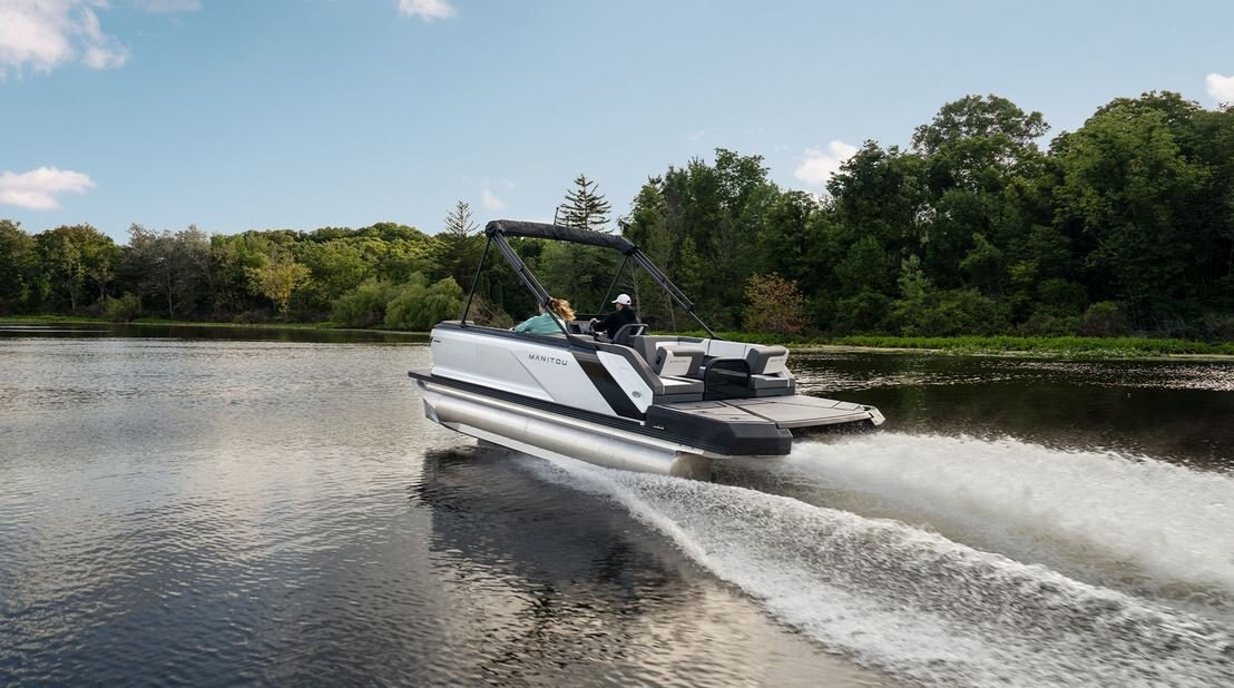 2024 Manitou Cruise 20 Stealth Signature Package