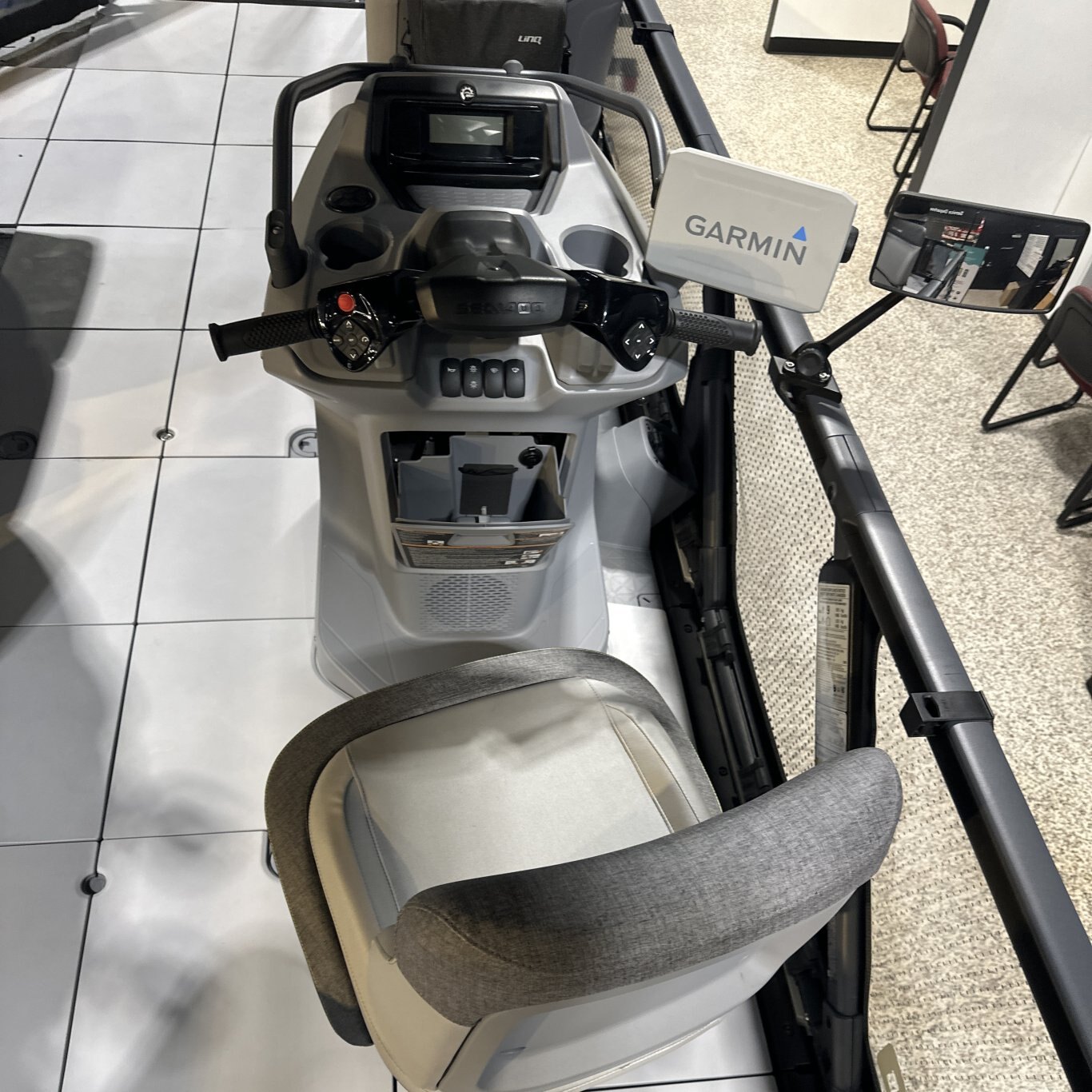 2023 Sea Doo Switch 19 170 hp Caribbean Blue