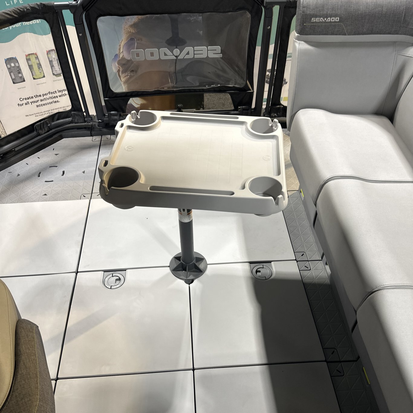 2023 Sea Doo Switch 19 170 hp Caribbean Blue