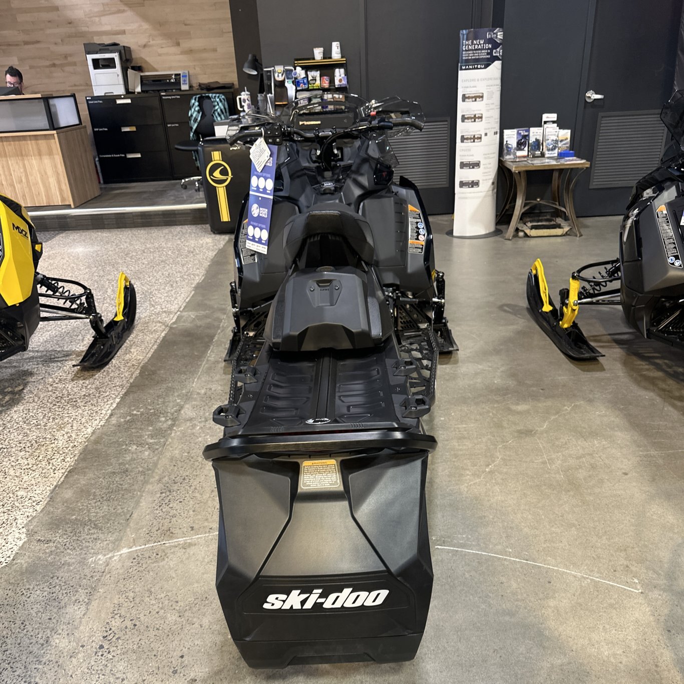 2024 Ski Doo MXZ Adrenaline Rotax® 850 E TEC Black