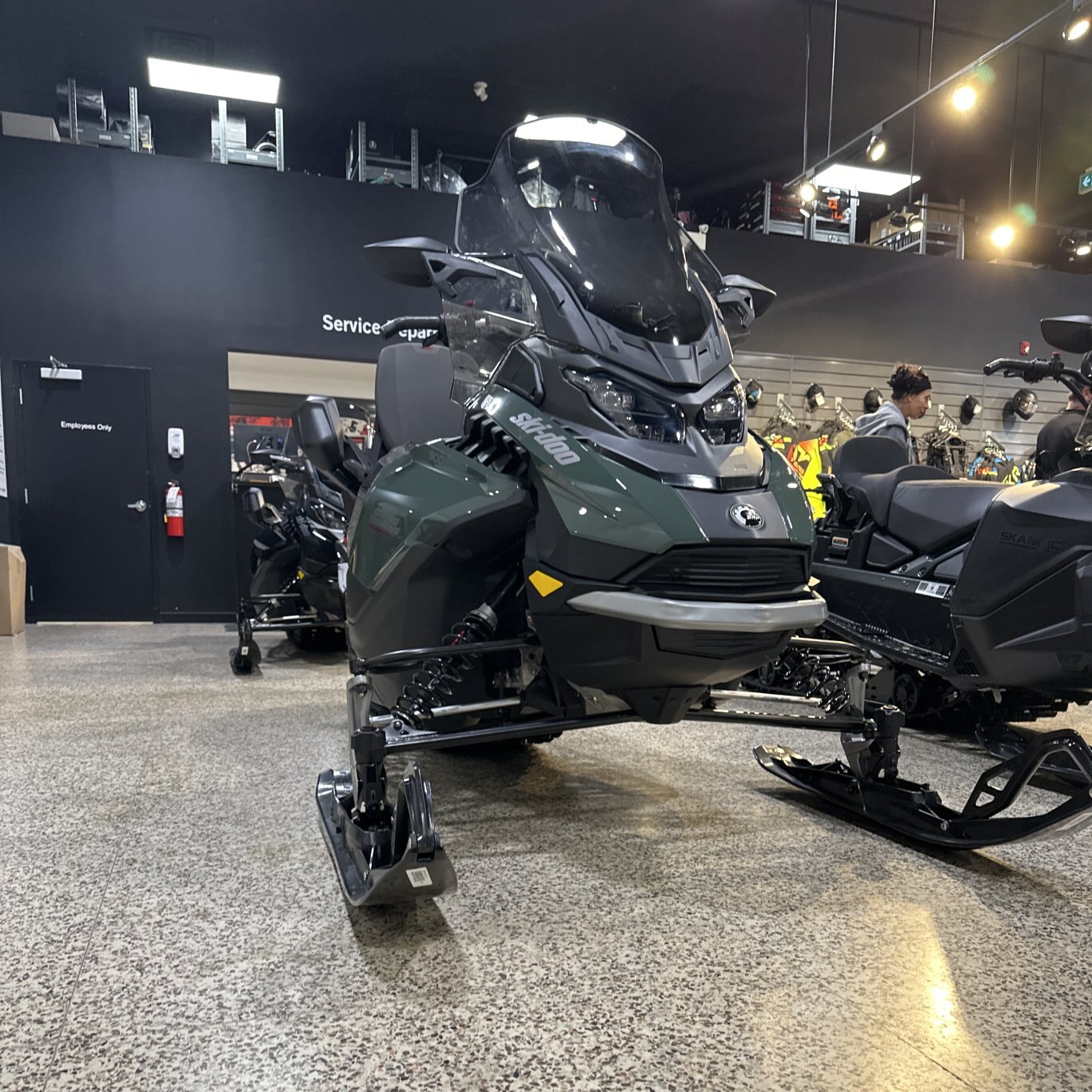 2024 Ski Doo Grand Touring LE with Luxury Package Rotax® 900 ACE™