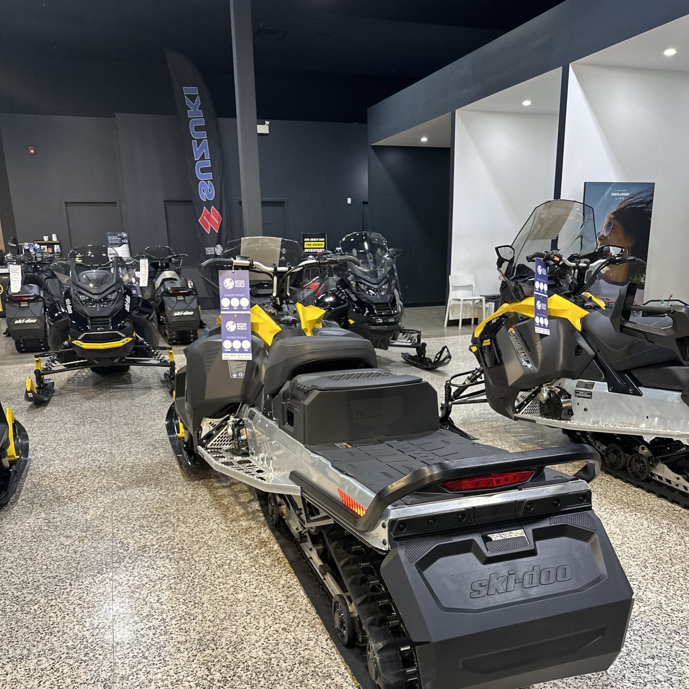 2024 Ski Doo Skandic Sport 600 EFI