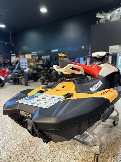 2024 Sea Doo Spark for 3 sunrise orange/dragon red