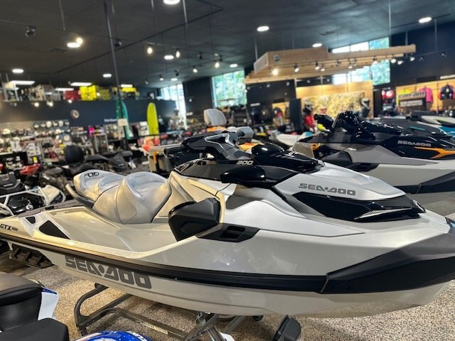 2024 Sea Doo GTX Limited 300 white pearl premium