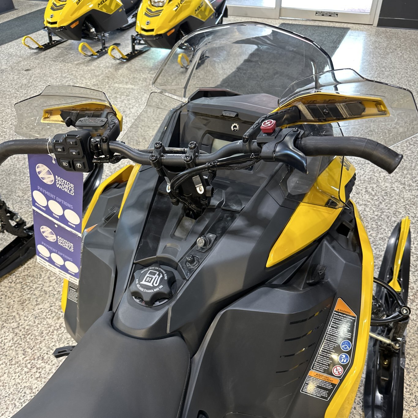 2024 Ski Doo MXZ Adrenaline Rotax® 850 E TEC Neo Yellow