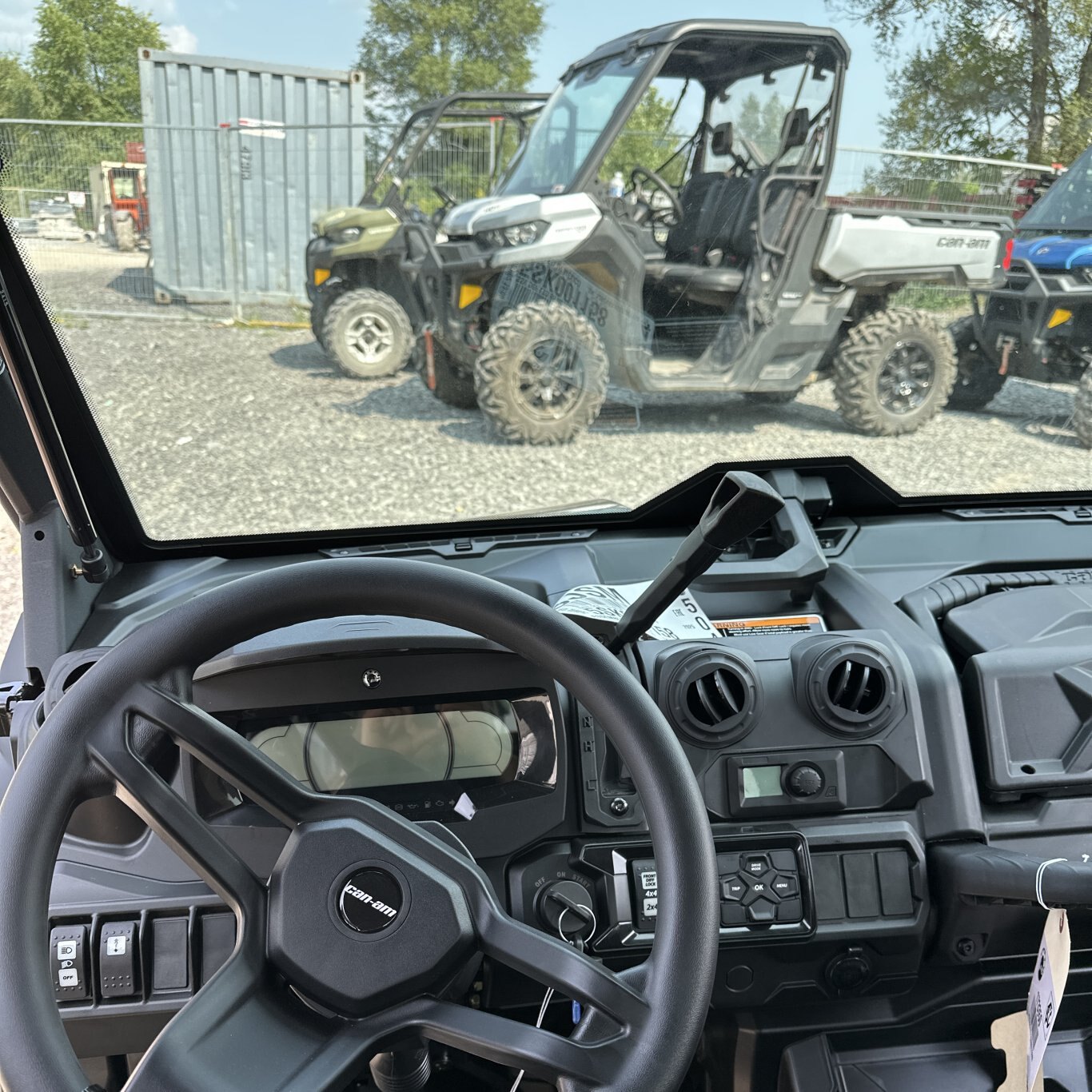 2025 Can Am DEFENDER LTD HD 10 Fiery Red