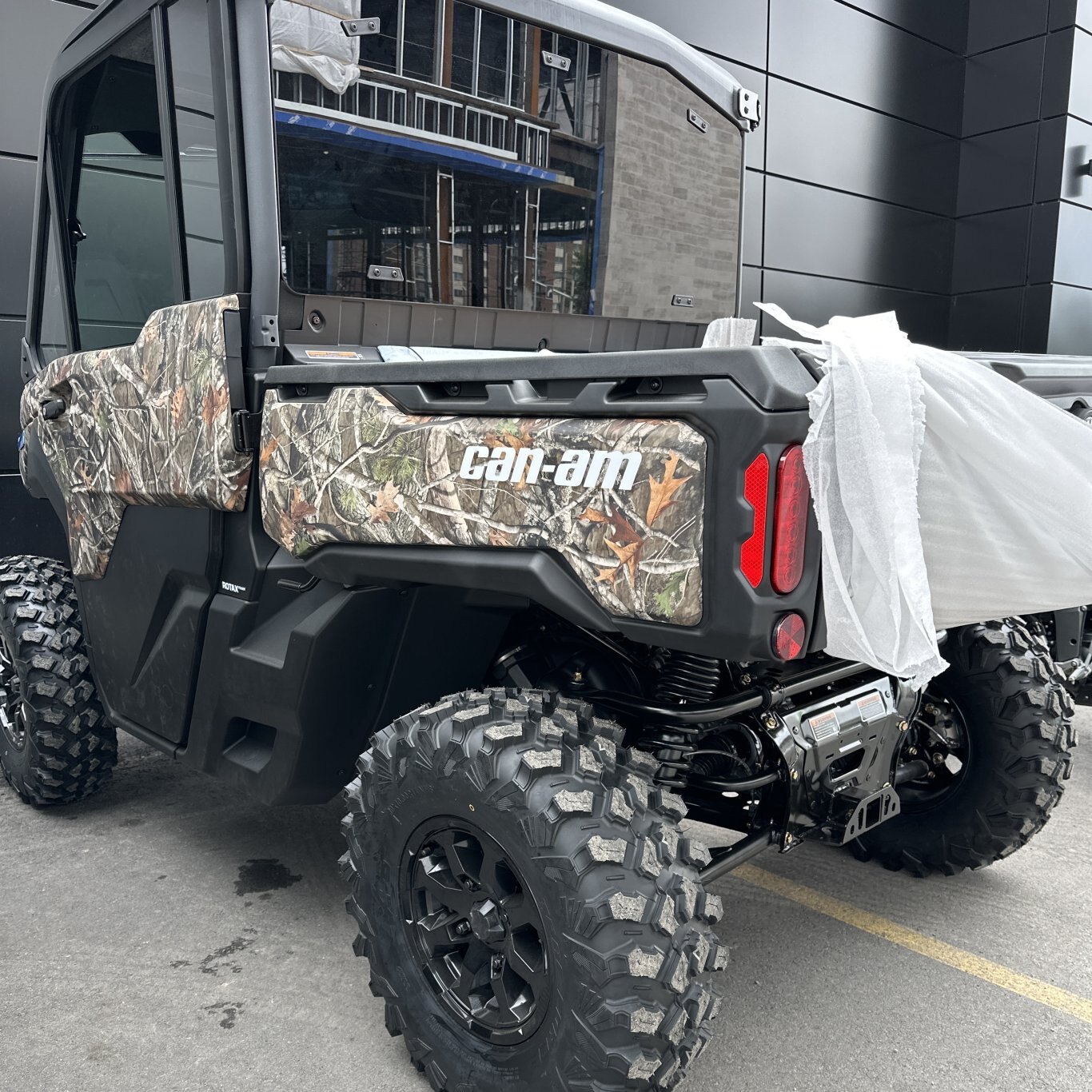 2025 Can Am DEFENDER LTD HD 10 Cab Wildland Camo