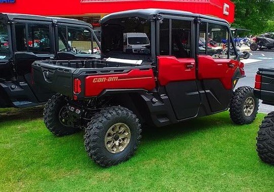 2025 Can-Am Outlander X mr 700 Legion Red