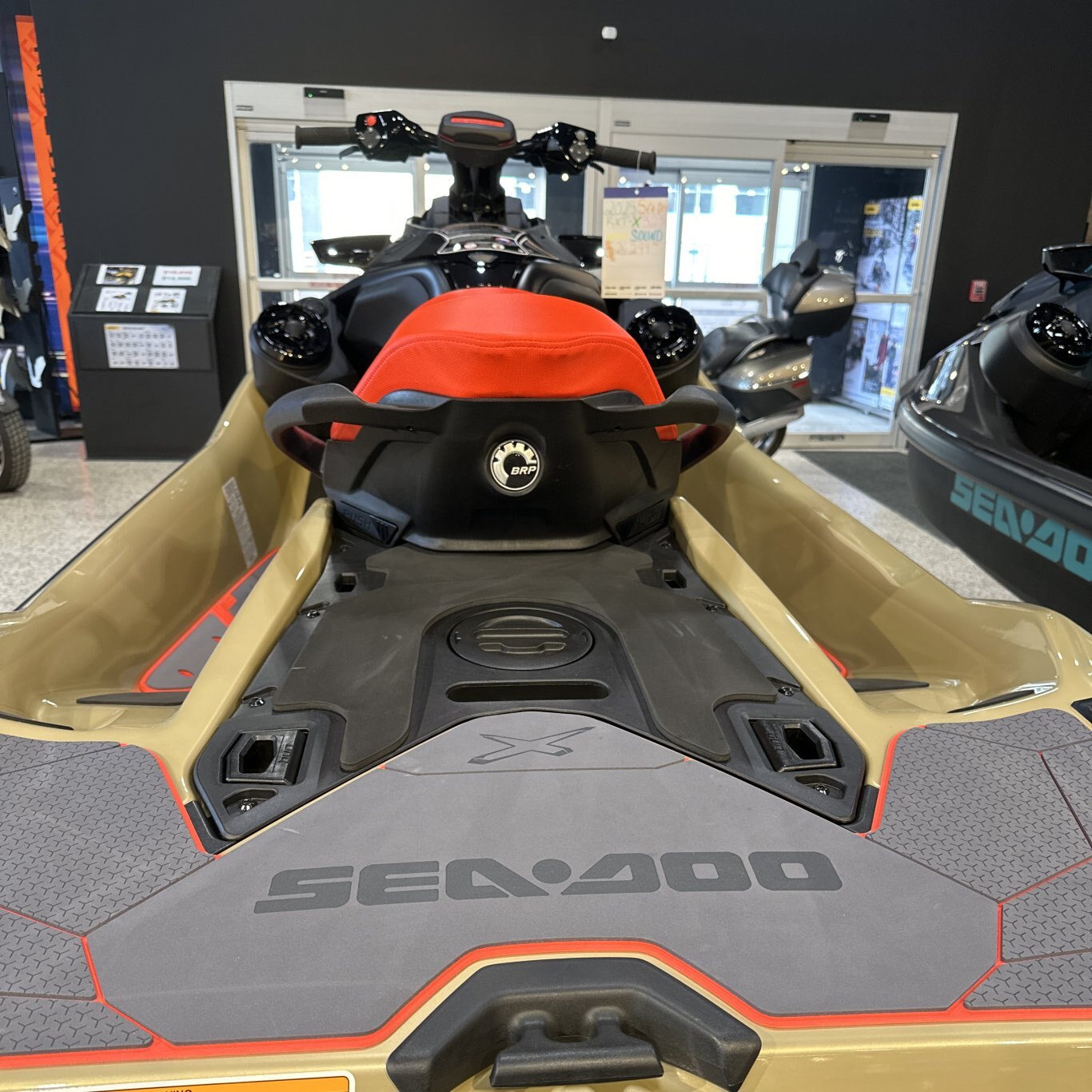 2025 Sea-Doo RXT-X 325 W/ Sound METALLIC TAN / LAVA RED 2025 Sea-Doo RXT-X 325 W/ Sound METALLIC TAN / LAVA RED