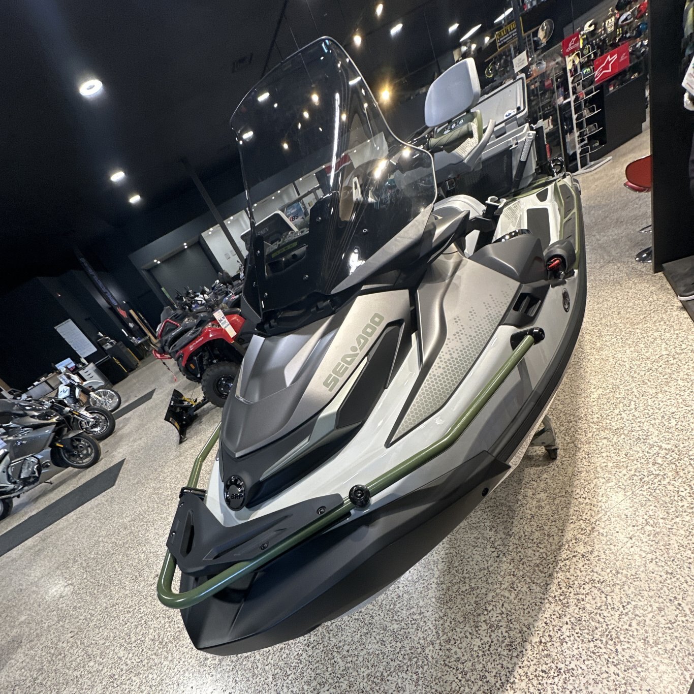 2025 Sea Doo FishPro Apex 300 W/ Sound SHARK GREY / NORI GREEN