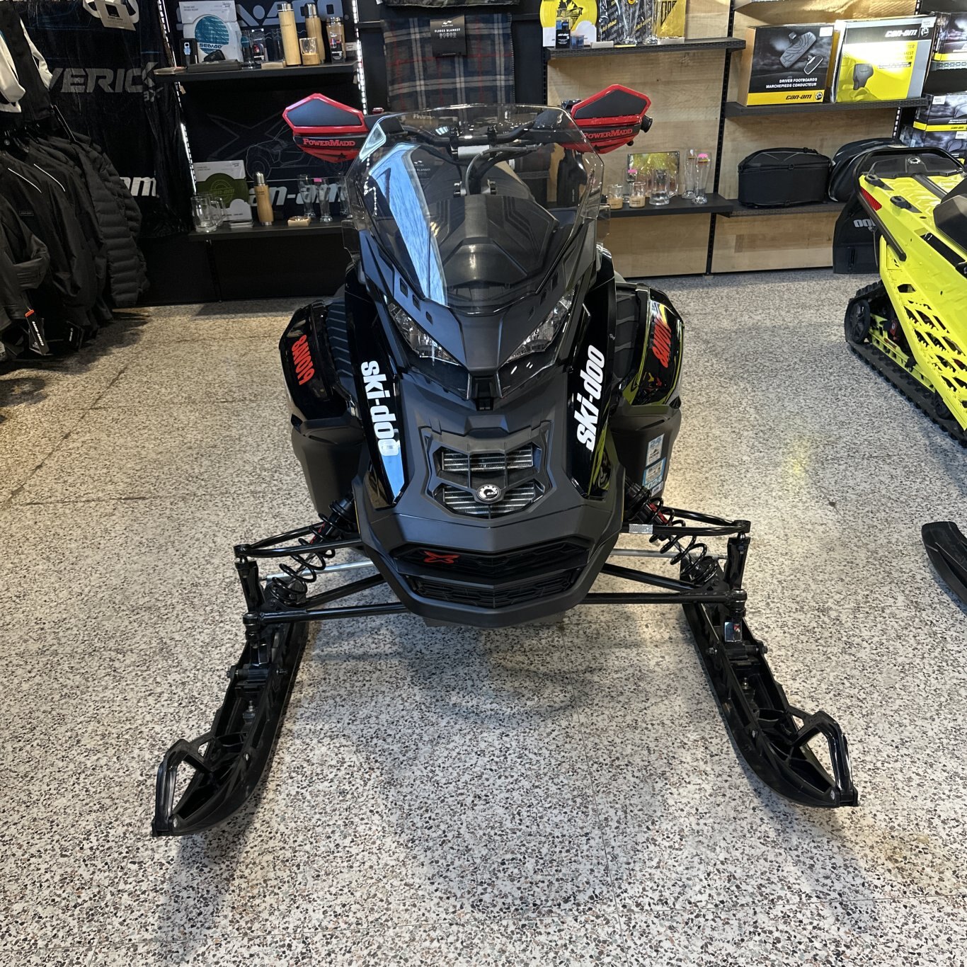 2022 Ski Doo Renegade X Rotax® 900 ACE™ Turbo R