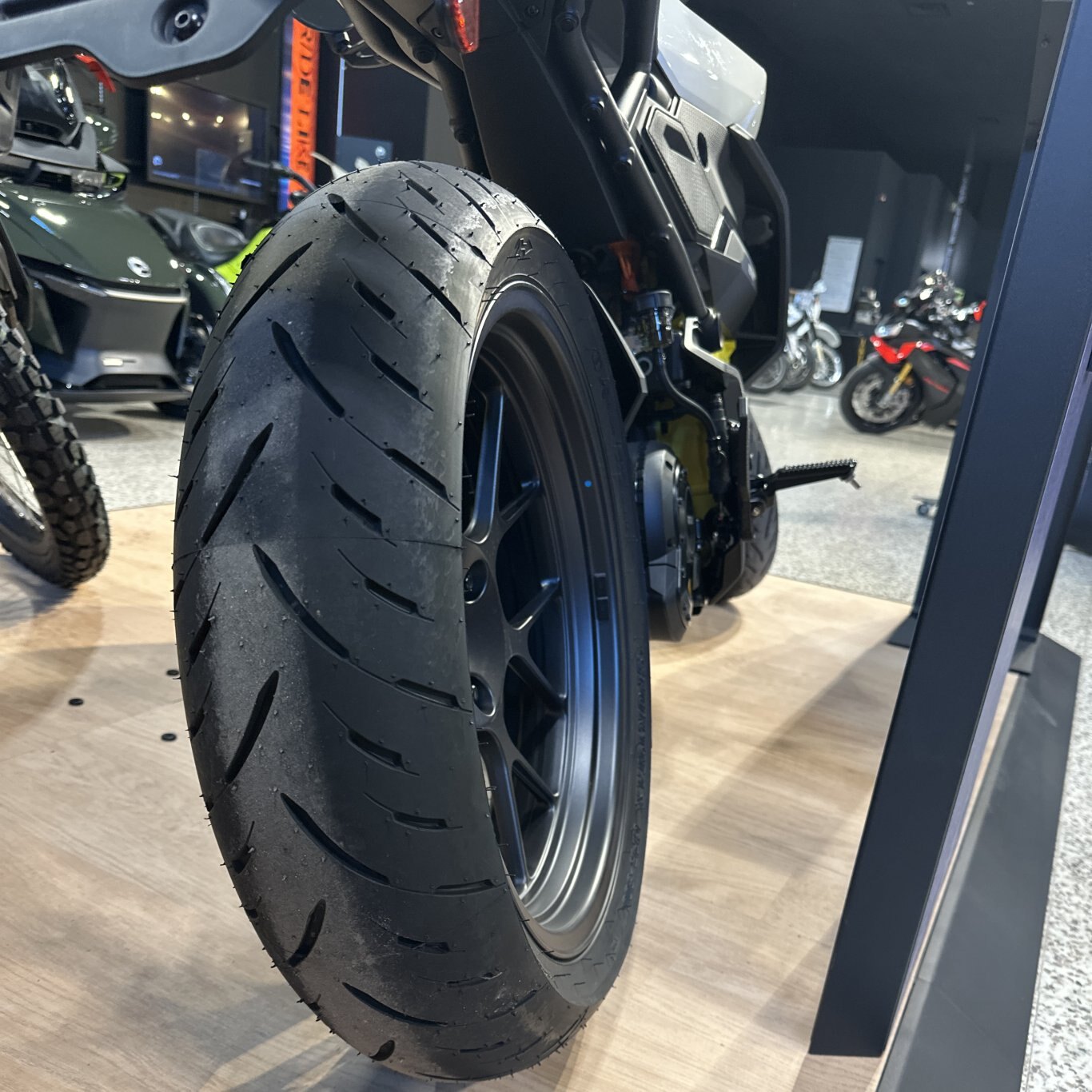 2025 Can Am Pulse BRIGHT WHITE