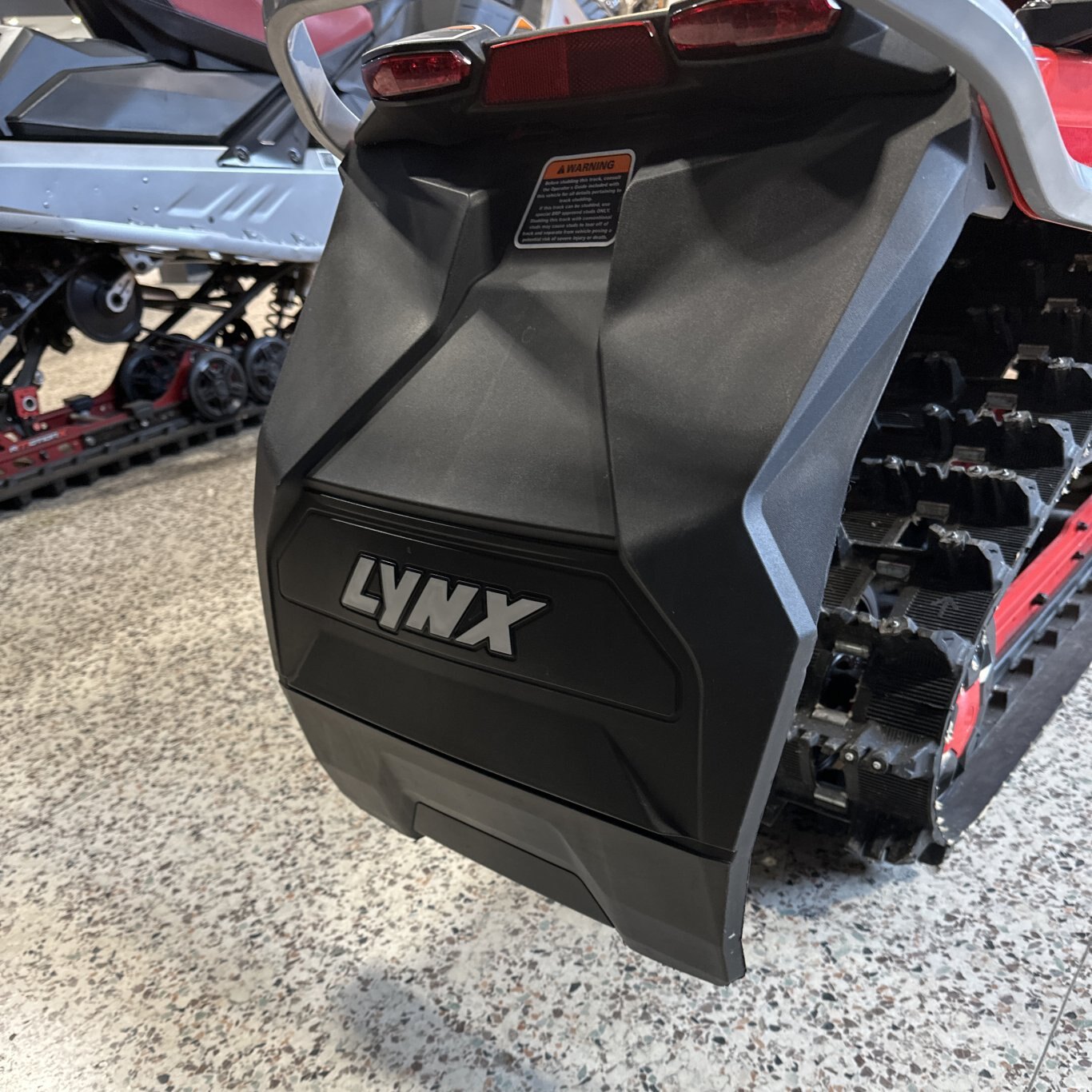 2022 Lynx RAVE RE 850 E TEC VIPER RED