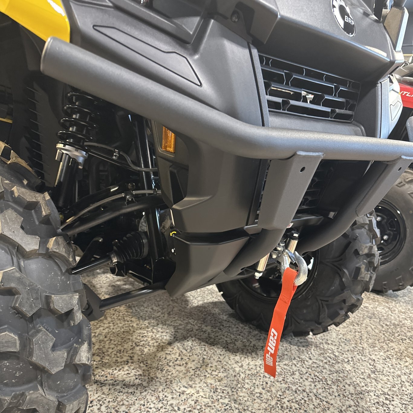 2024 Can Am OUTLANDER XT 700 Neo Yellow