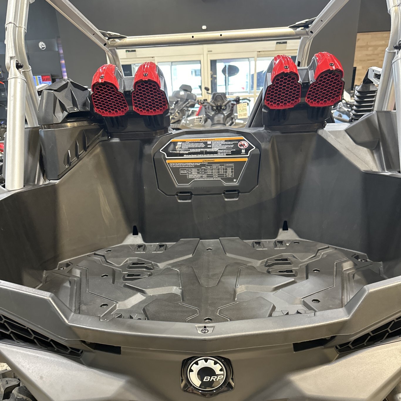 2025 Can Am Maverick Sport X MR 1000R Hyper Silver / Legion Red